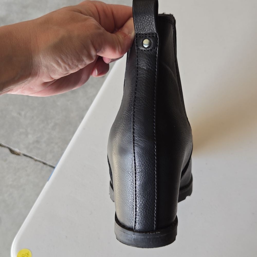 Universal Thread Black Wedge Ankle Boots - Picture 9 of 14